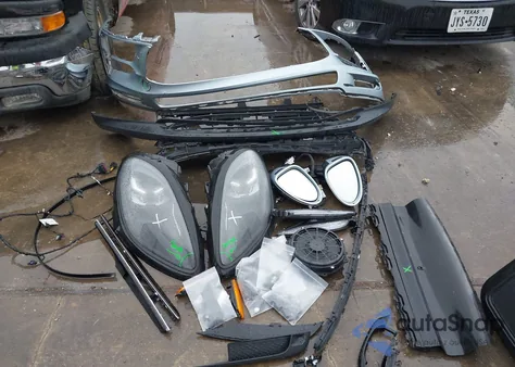 2020 Porsche Macan S из США, поврежденный, VIN WP1AB2A53LLB37827